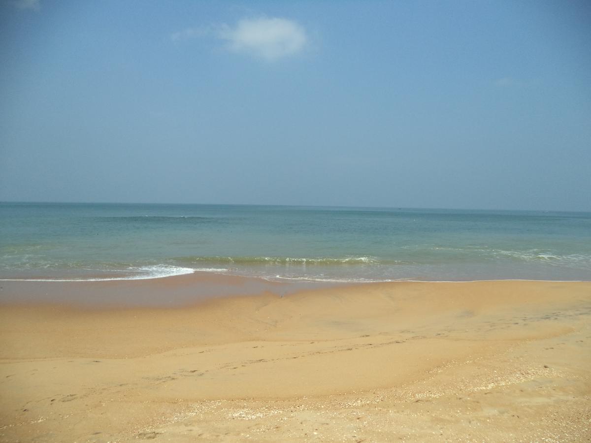Saara Beach Hotel Marawila Exterior photo